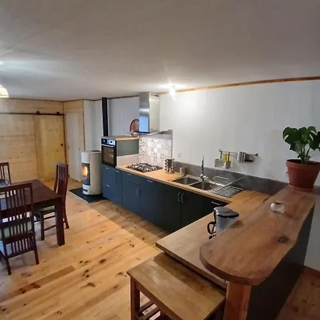 Spacieux 2 Au Coeur Du Village Apartmán
