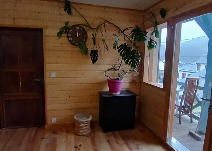 Spacieux 2 Au Coeur Du Village Апартаменты Massat